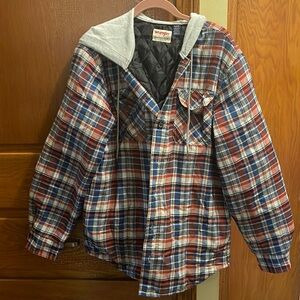 EUC Wrangler Quilt Lined Hooded Flannel Jacket